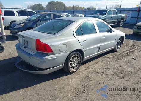 2005 Volvo S60 2.4 из США, поврежденный, VIN YV1RS612X52457487